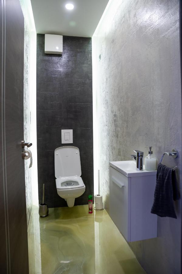 Dream Apartman 3 With Free Parking Gyor Ngoại thất bức ảnh